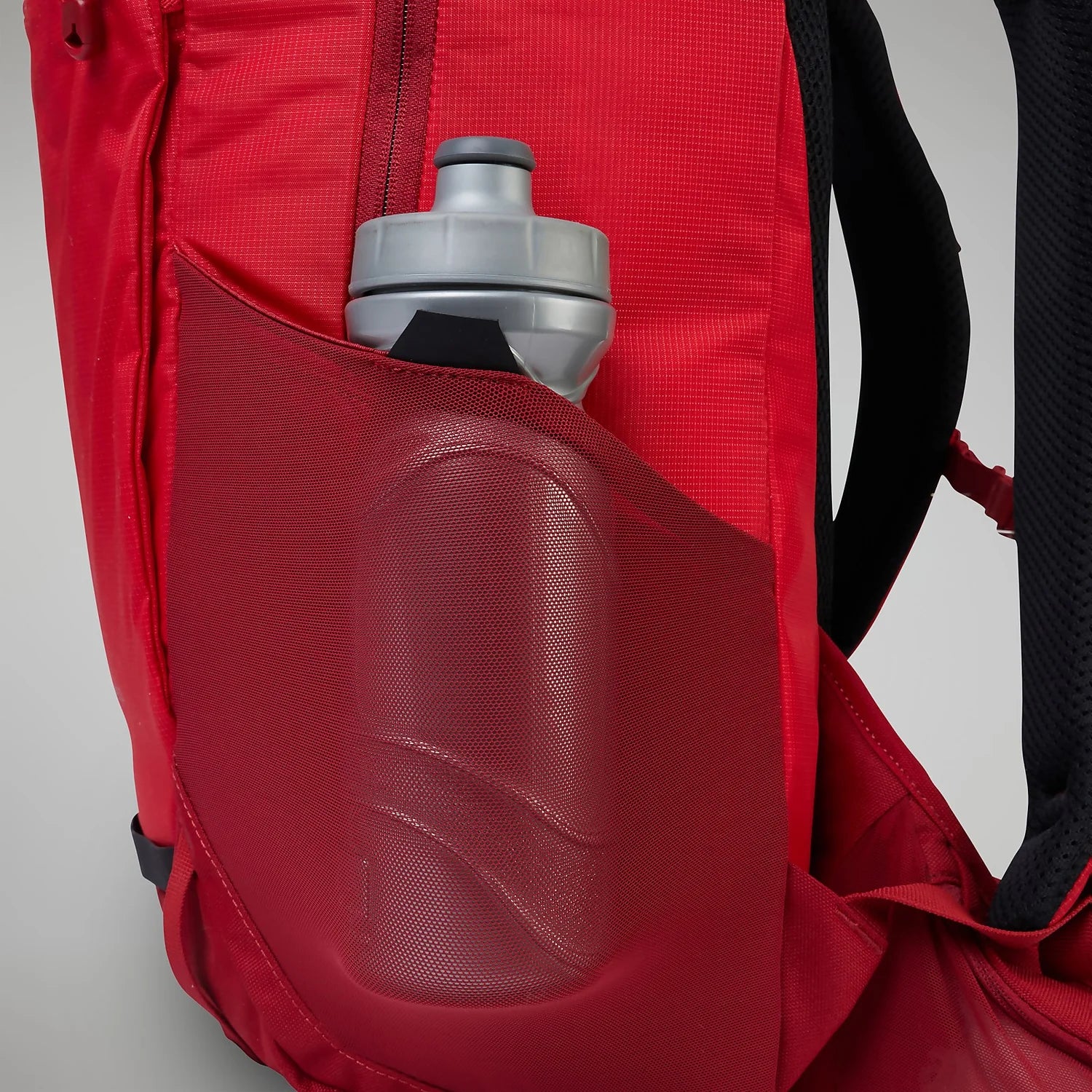 Remote Hike Backpack 25L