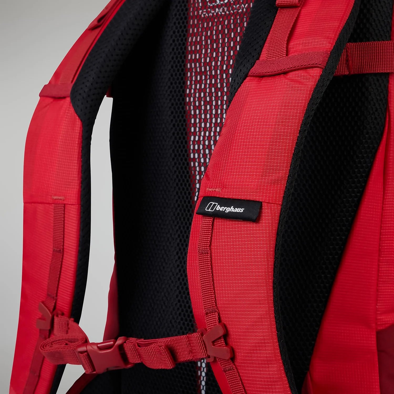 Remote Hike Backpack 25L